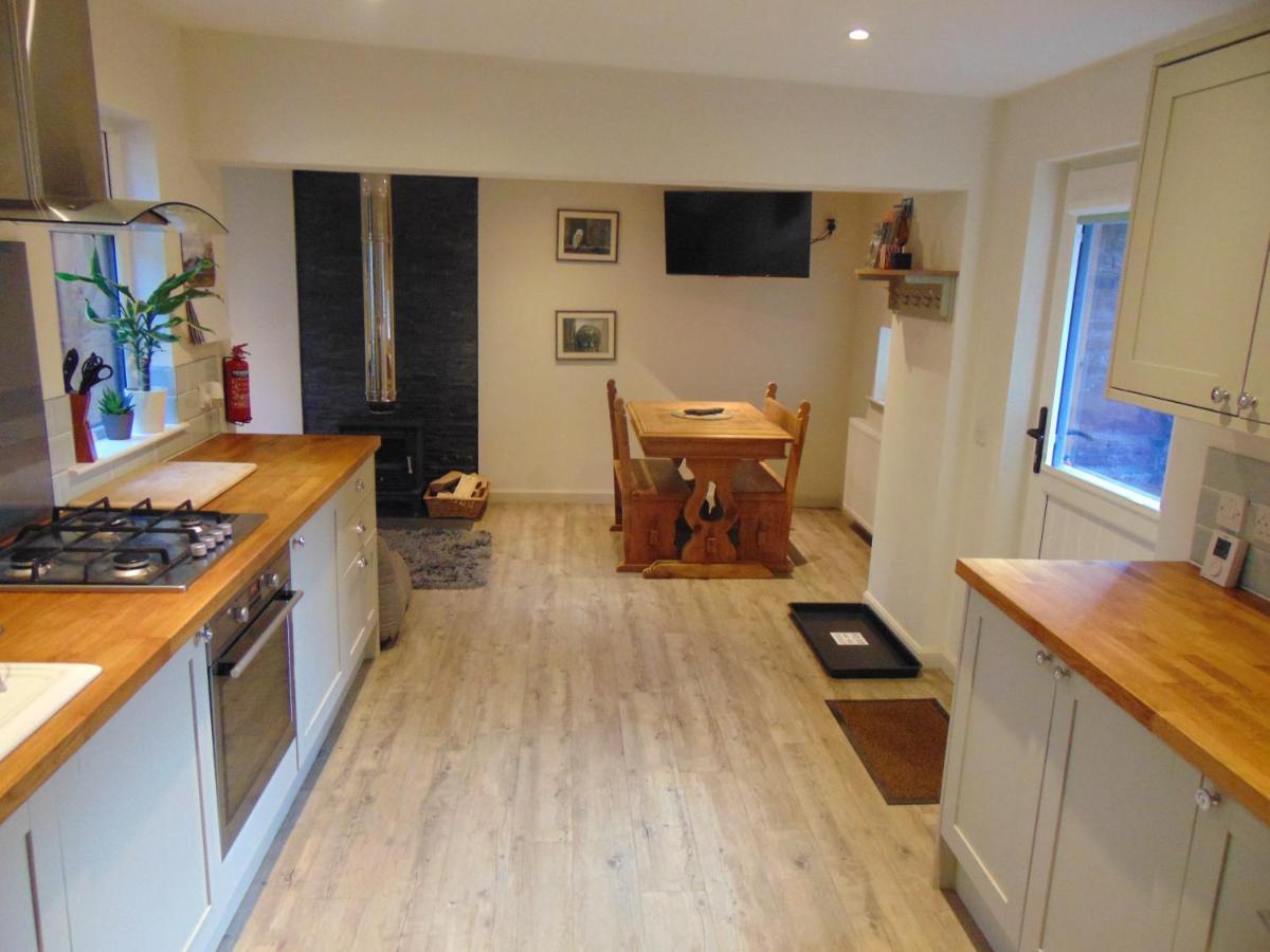 Dreamwood Cottage, Loch Lomond, Luxury Apartment. グラスゴー エクステリア 写真