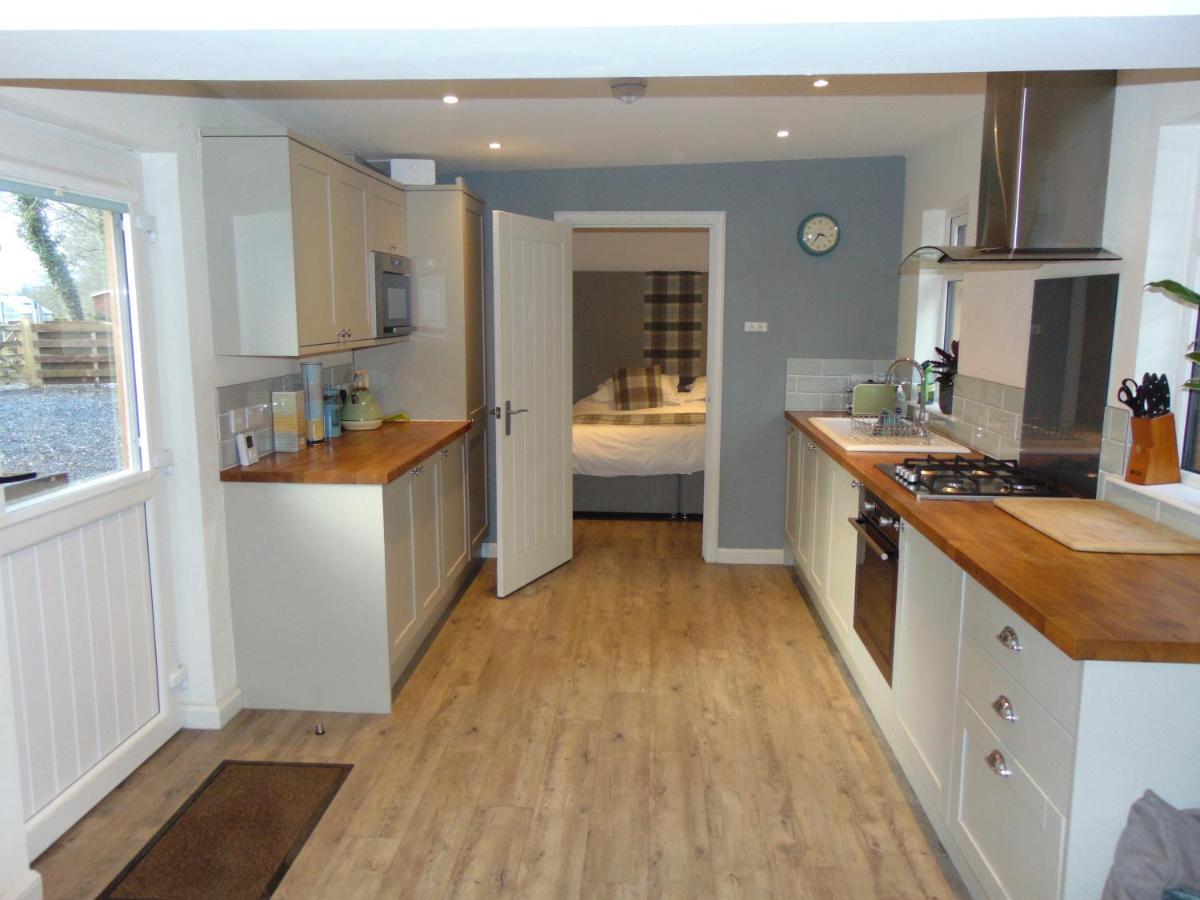 Dreamwood Cottage, Loch Lomond, Luxury Apartment. グラスゴー エクステリア 写真